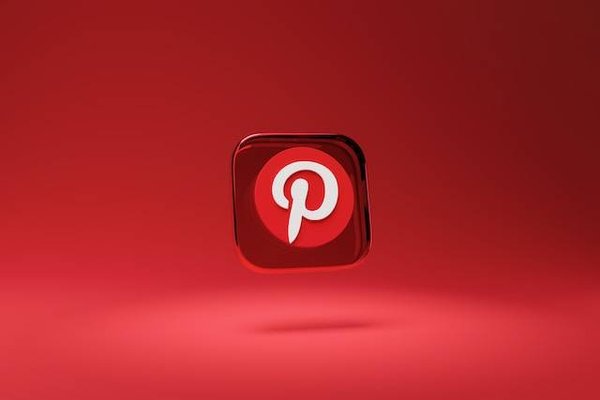 Comment suivre et se renseigner sur les styles et les tendances des lampes déco ?