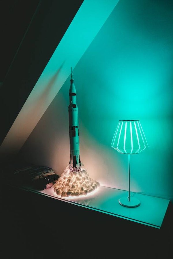 Comment choisir et placer des lampes déco pour le salon, la chambre ou la cuisine ?